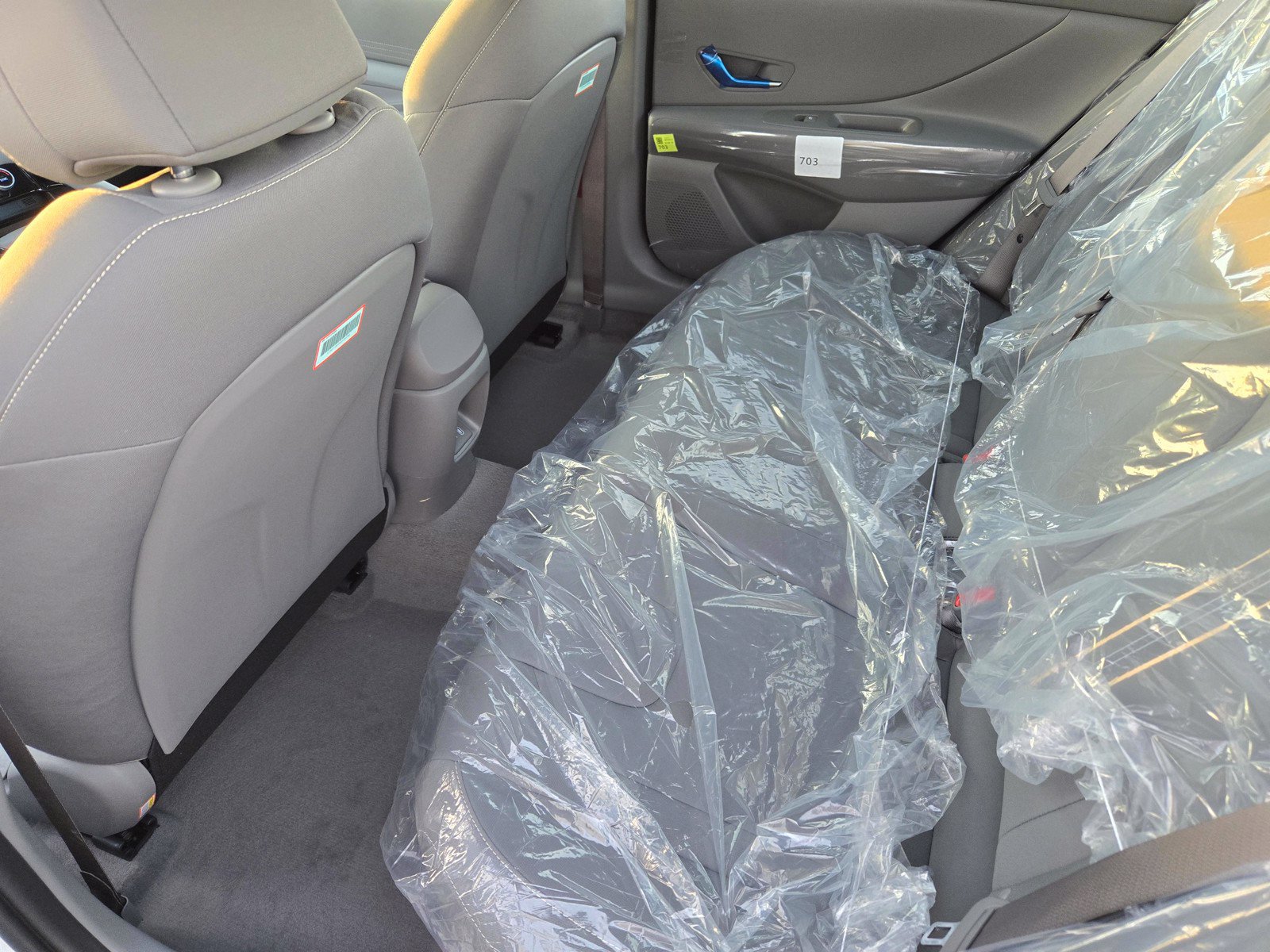 New 2026 Hyundai Elantra Hybrid FWD image 13