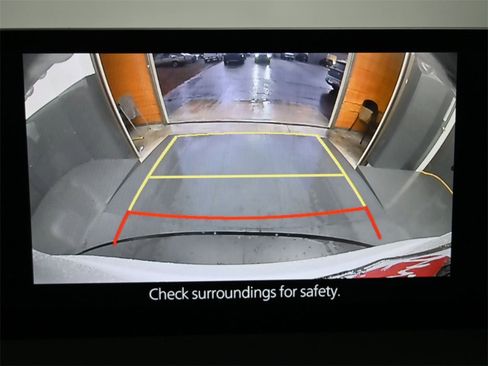 Used 2023 MAZDA CX-9 Touring image 13