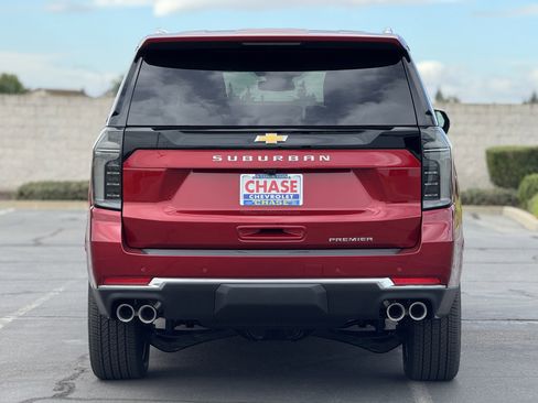 New 2026 Chevrolet Suburban Premier w/ Sun And Tow Package AWD/4WD image 6