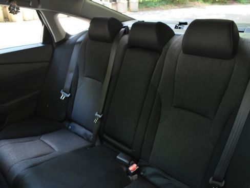 Used 2024 Honda Accord EX image 18