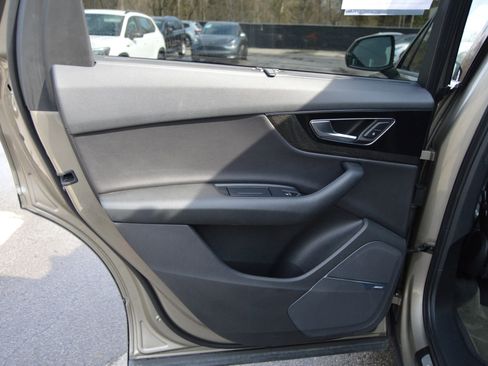 Used 2017 Audi Q7 3.0T Prestige w/ Prestige Package image 25