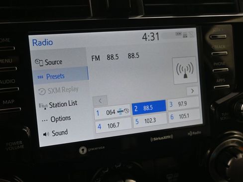 Used 2024 Toyota 4Runner TRD Off-Road image 18