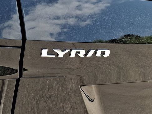 Used 2024 Cadillac Lyriq Luxury w/ LPO, Floor Liner Package AWD/4WD image 33