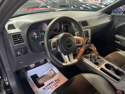 Used 2012 Dodge Challenger SRT8 RWD image 28