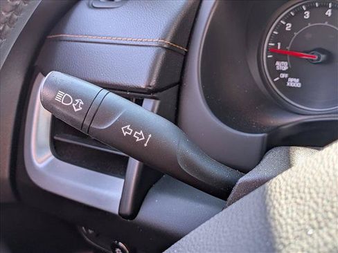 Used 2019 GMC Terrain SLE w/ Driver Convenience Package FWD image 8