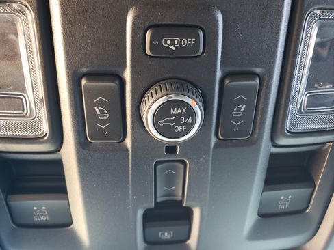 New 2025 Chevrolet Tahoe Premier image 27