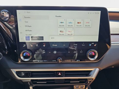 Used 2025 Lexus RX 350h w/ Convenience Package image 24