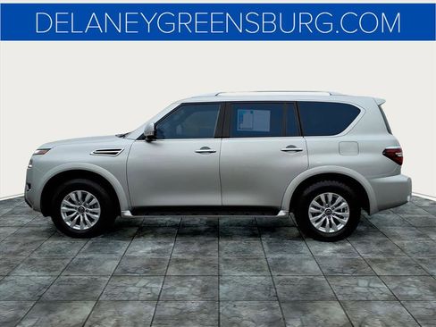 Used 2024 Nissan Armada SV image 6