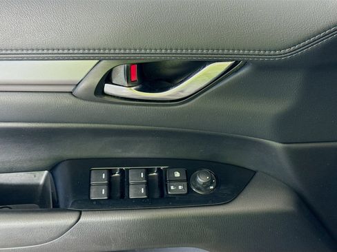 Used 2018 MAZDA CX-5 Touring image 24