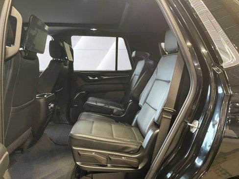 Used 2024 GMC Yukon Denali w/ Denali Reserve Package AWD/4WD image 14