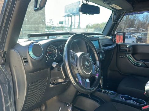 Used 2017 Jeep Wrangler Unlimited Sport w/ Quick Order Package 24S image 13