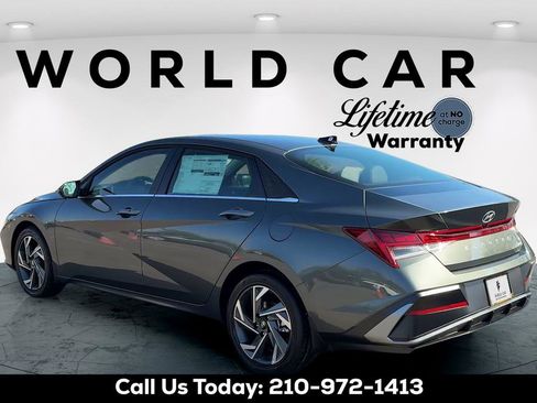 New 2026 Hyundai Elantra Limited FWD image 5