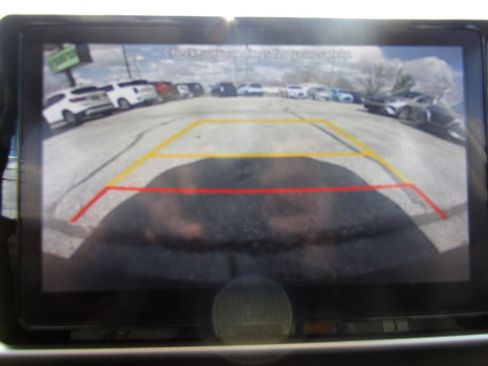 Used 2021 Hyundai Venue SEL w/ Premium Package image 13