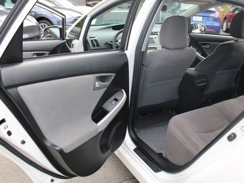 Used 2015 Toyota Prius Prime Plug-In Hybrid image 15