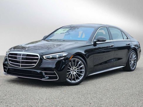 New 2025 Mercedes-Benz S 580 4MATIC Sedan image 3