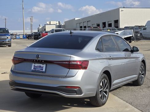 New 2026 Volkswagen Jetta S image 4