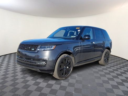 New 2025 Land Rover Range Rover SE image 1