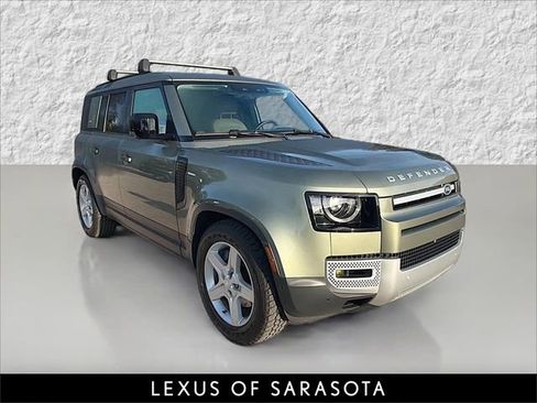 Used 2021 Land Rover Defender 110 SE image 1