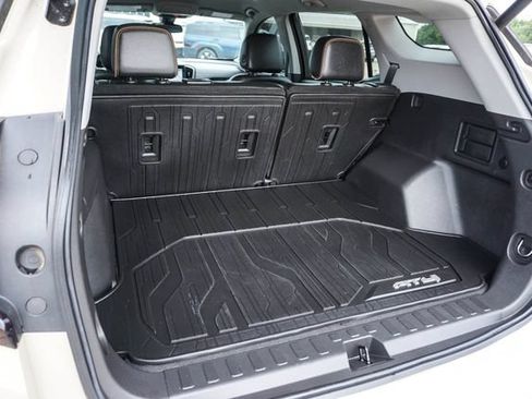 Used 2022 GMC Terrain AT4 w/ Infotainment Package II AWD/4WD image 5