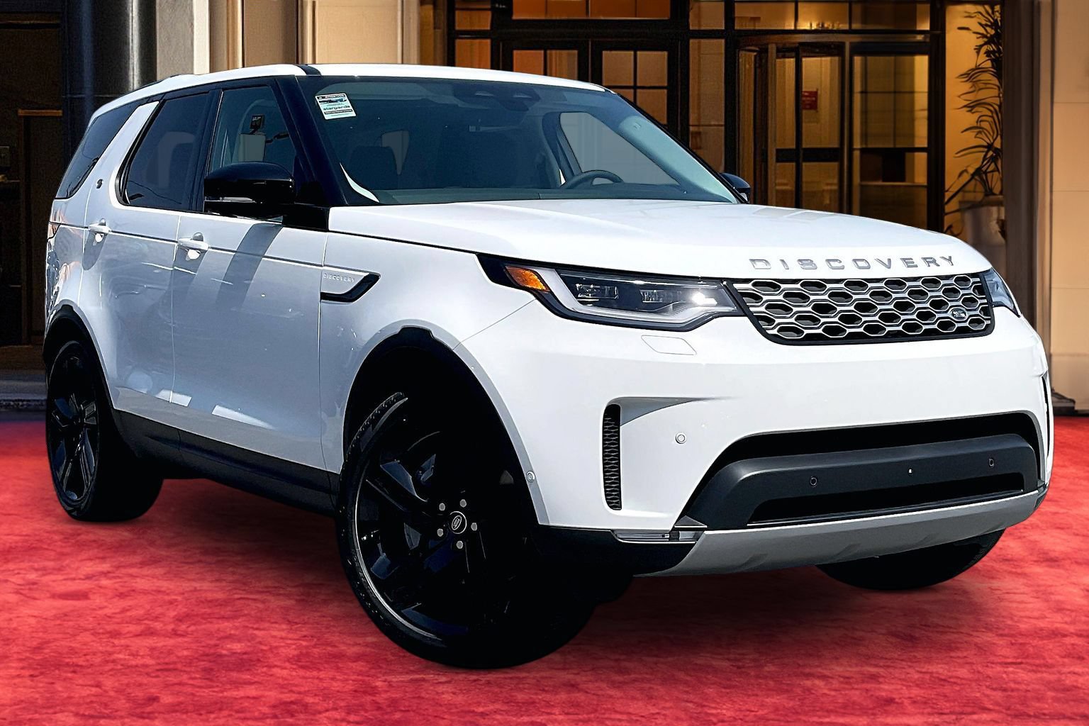 New 2026 Land Rover Discovery S AWD/4WD image 23