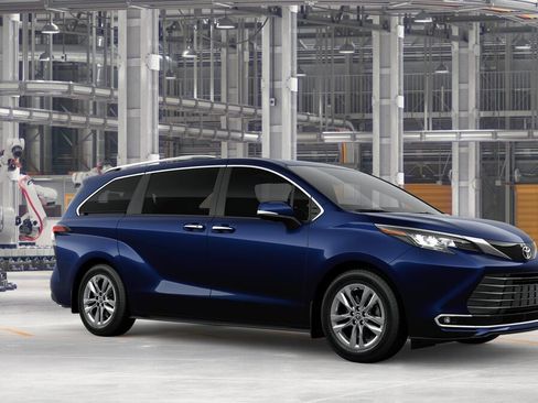 New 2026 Toyota Sienna Limited AWD/4WD image 14