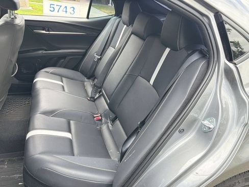 Used 2025 Toyota Camry SE FWD image 23