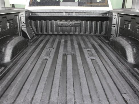New 2026 GMC Sierra 2500 AT4 w/ AT4 Premium Plus Package AWD/4WD image 24