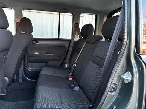 Used 2005 Scion xB image 11