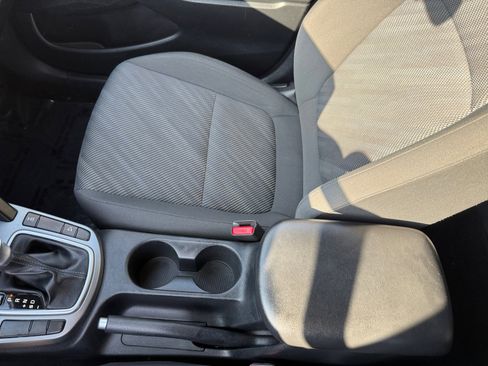 Used 2023 Kia Seltos LX image 14