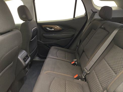 Used 2021 GMC Terrain SLE FWD image 18