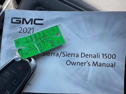 Used 2021 GMC Sierra 1500 SLT image 31