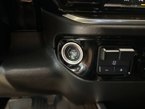Used 2024 Chevrolet Silverado 1500 RST AWD/4WD image 26