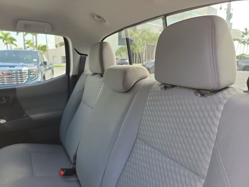 Used 2021 Toyota Tacoma SR5 RWD image 12