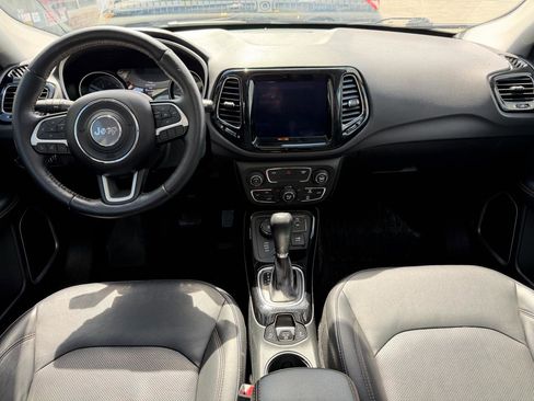 Used 2018 Jeep Compass Limited w/ Navigation Group AWD/4WD image 21