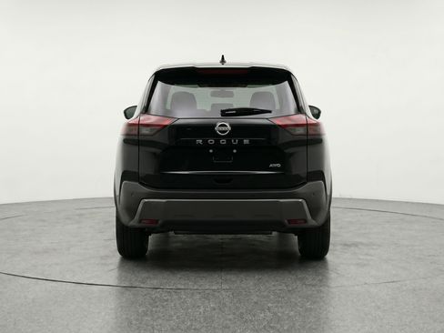 Used 2025 Nissan Rogue SV AWD/4WD image 7