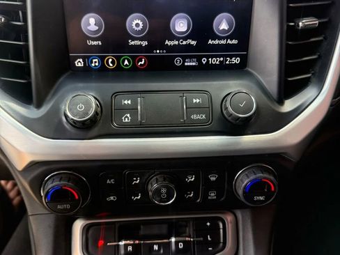 Used 2020 GMC Acadia SLT w/ Premium Package AWD/4WD image 16