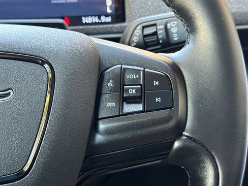 Used 2024 Ford Mustang Mach-E Premium image 38