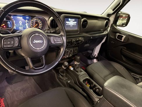 Used 2020 Jeep Wrangler Sport AWD/4WD image 11