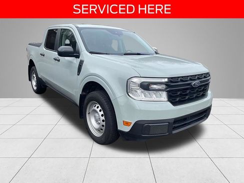 Used 2024 Ford Maverick XL image 3