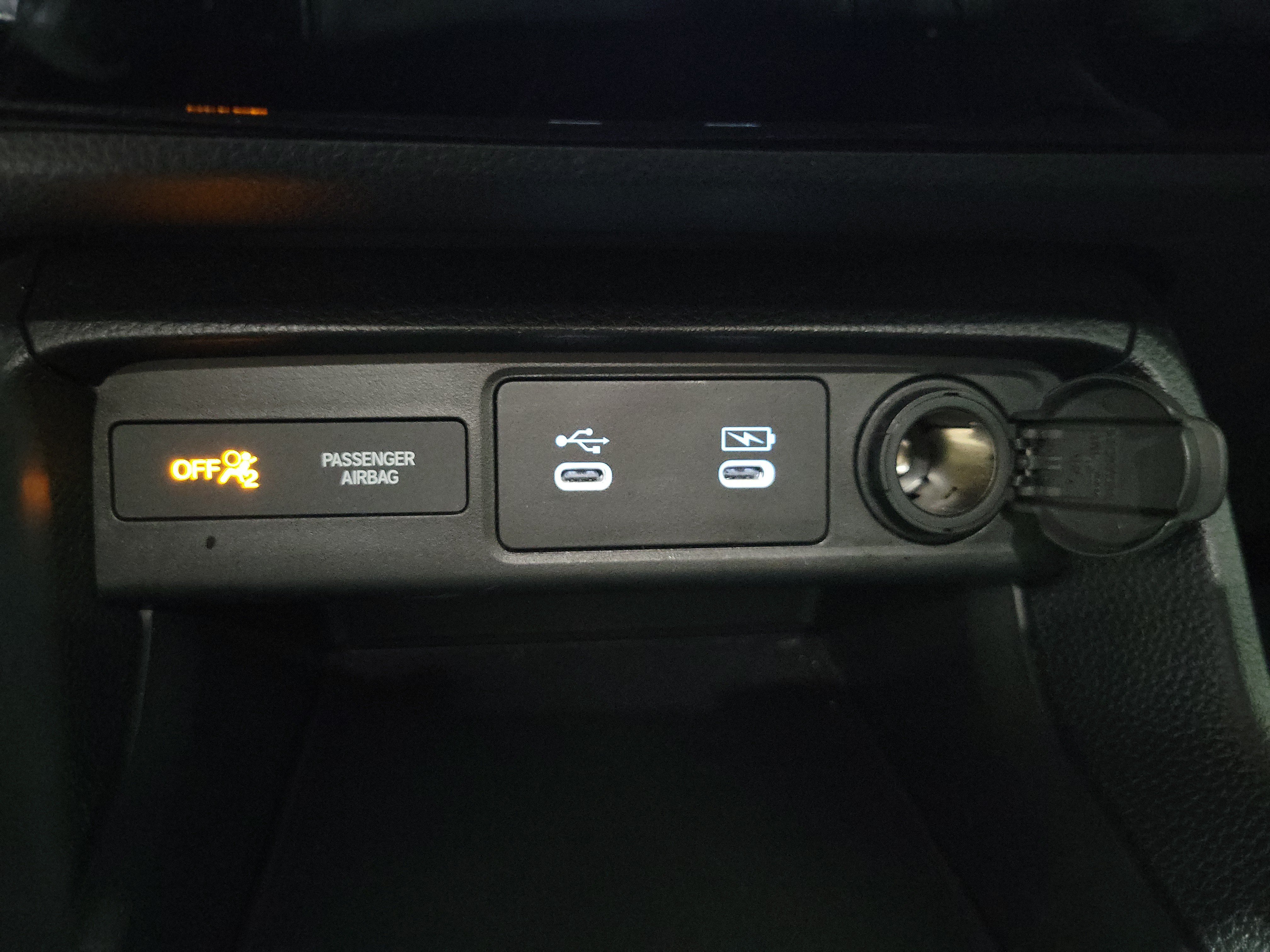 Used 2025 Honda Civic LX image 31