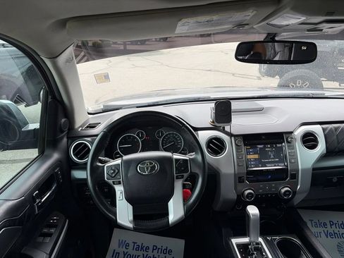 Used 2017 Toyota Tundra Platinum RWD image 44
