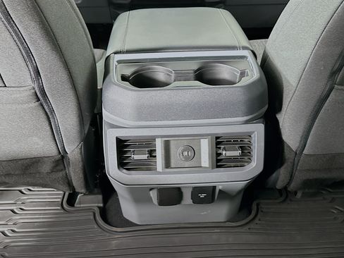 Used 2024 Ford F350 XLT w/ 360-Degree Camera Package image 28