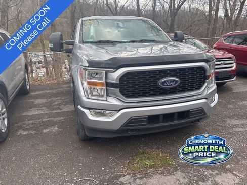 Used 2022 Ford F150 XL w/ STX Appearance Package image 3