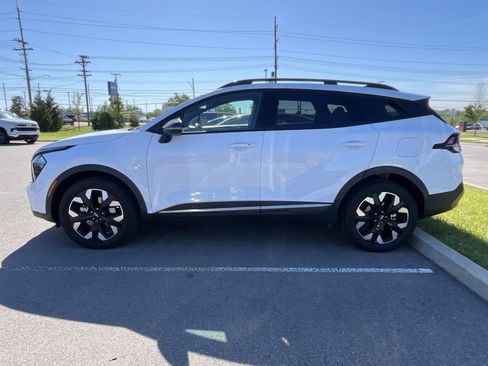 Used 2023 Kia Sportage X-Line w/ X-Line Premium Package AWD/4WD image 4