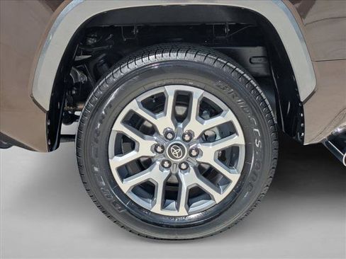 Used 2022 Toyota Tundra 1794 Edition image 22