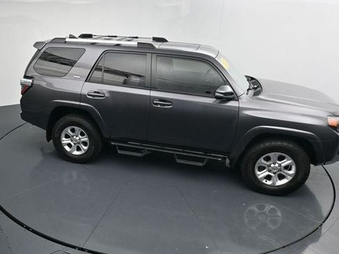 Used 2022 Toyota 4Runner SR5 Premium w/ Moonroof Package AWD/4WD image 28