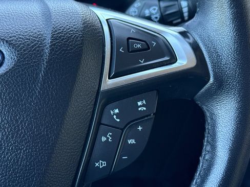 Used 2024 Ford Edge SEL AWD/4WD image 38