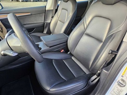 Used 2022 Tesla Model 3 Long Range image 21
