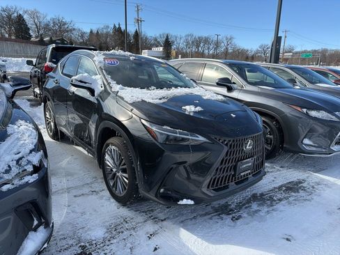 Used 2022 Lexus NX 350h 350h Luxury w/ Vision Package image 3