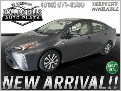Used 2021 Toyota Prius XLE